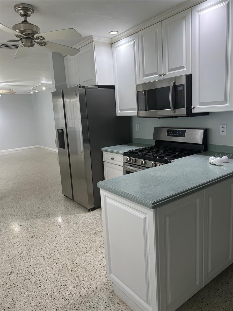5103 OAKHAVEN LN, TAMPA, FL, 33617