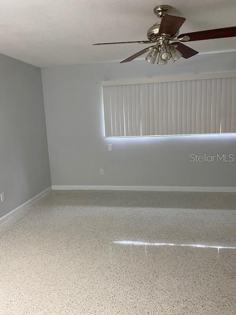 5103 OAKHAVEN LN, TAMPA, FL, 33617
