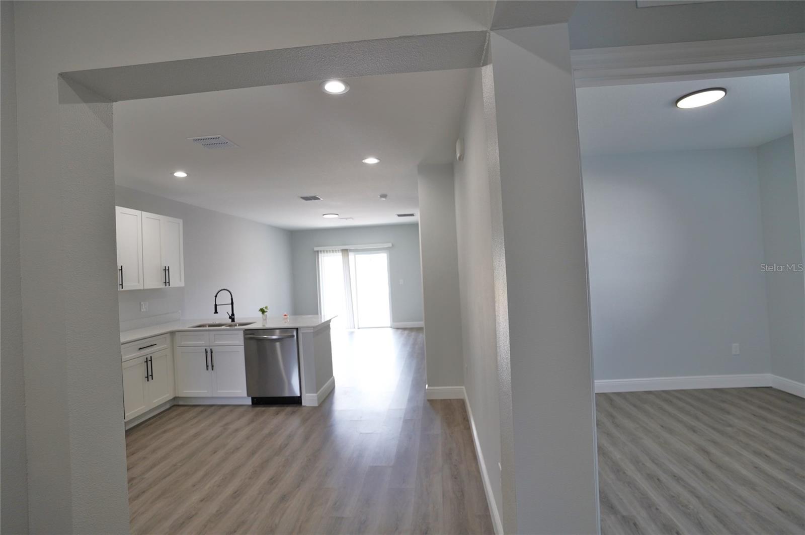 6918 DICKINSON DR, SEBRING, FL, 33872