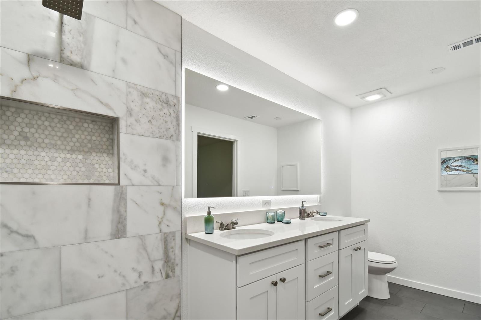 2335 HERON CIR, CLEARWATER, FL, 33762