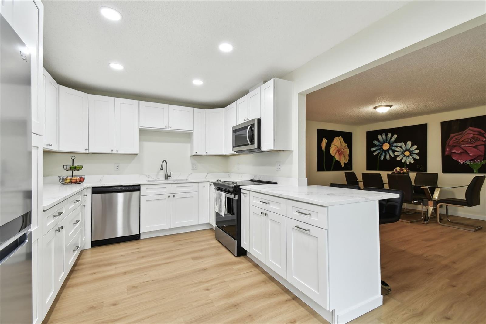2335 HERON CIR, CLEARWATER, FL, 33762