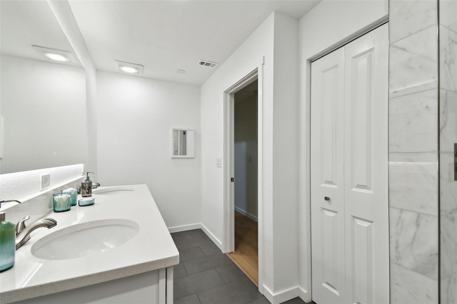 2335 HERON CIR, CLEARWATER, FL, 33762