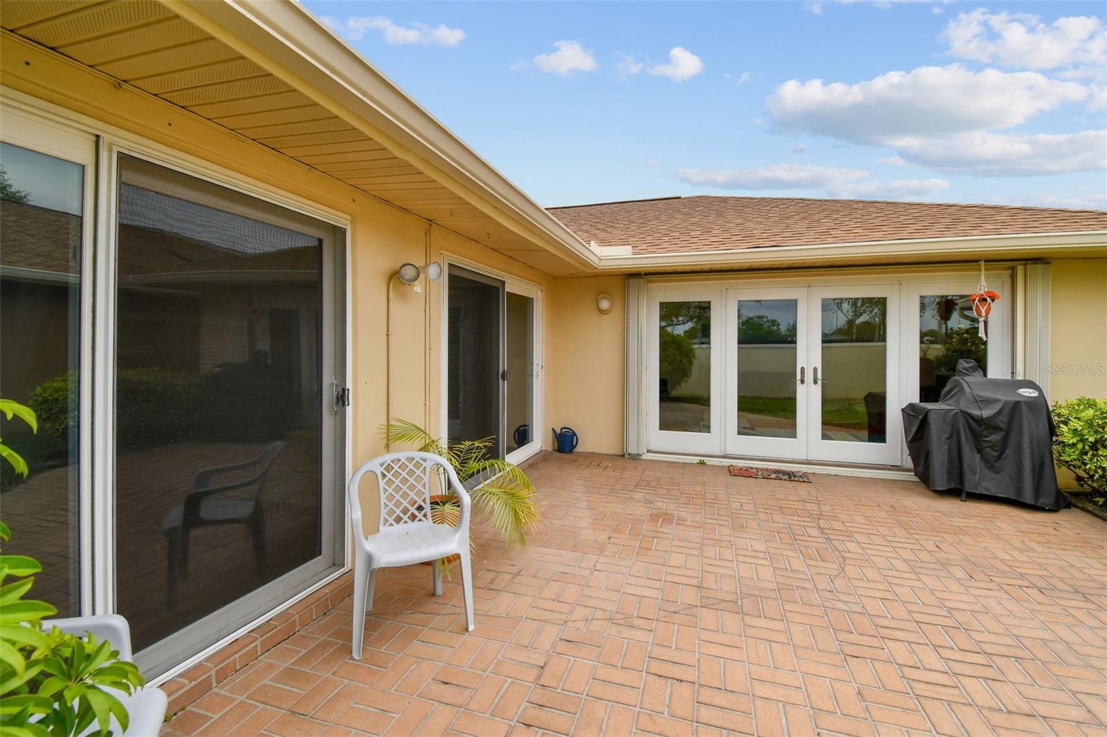 2335 HERON CIR, CLEARWATER, FL, 33762