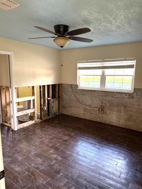 2450 ROBERTA LN, CLEARWATER, FL, 33764