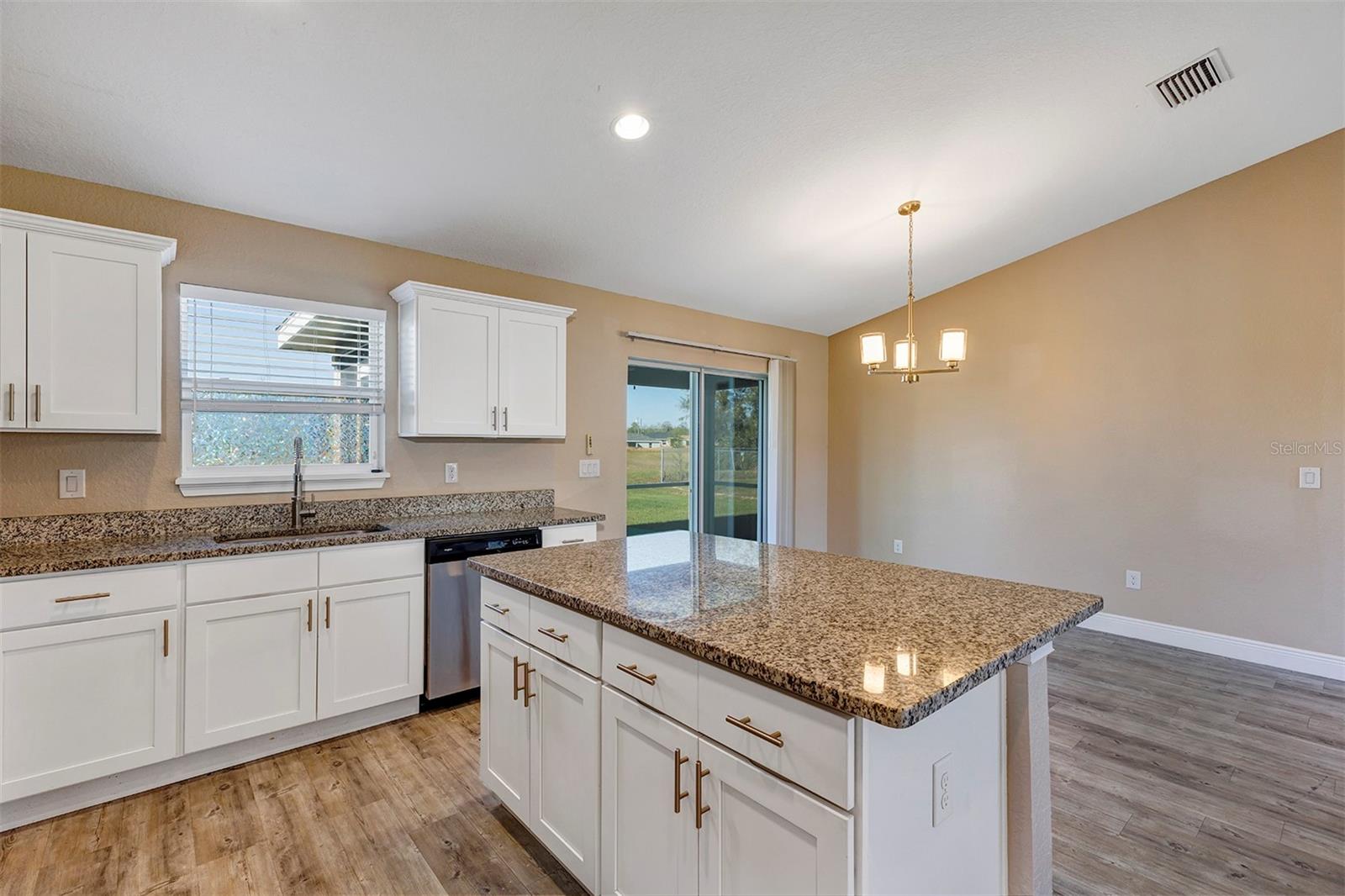 21 JUNIPER LOOP CIR, OCALA, FL, 34480