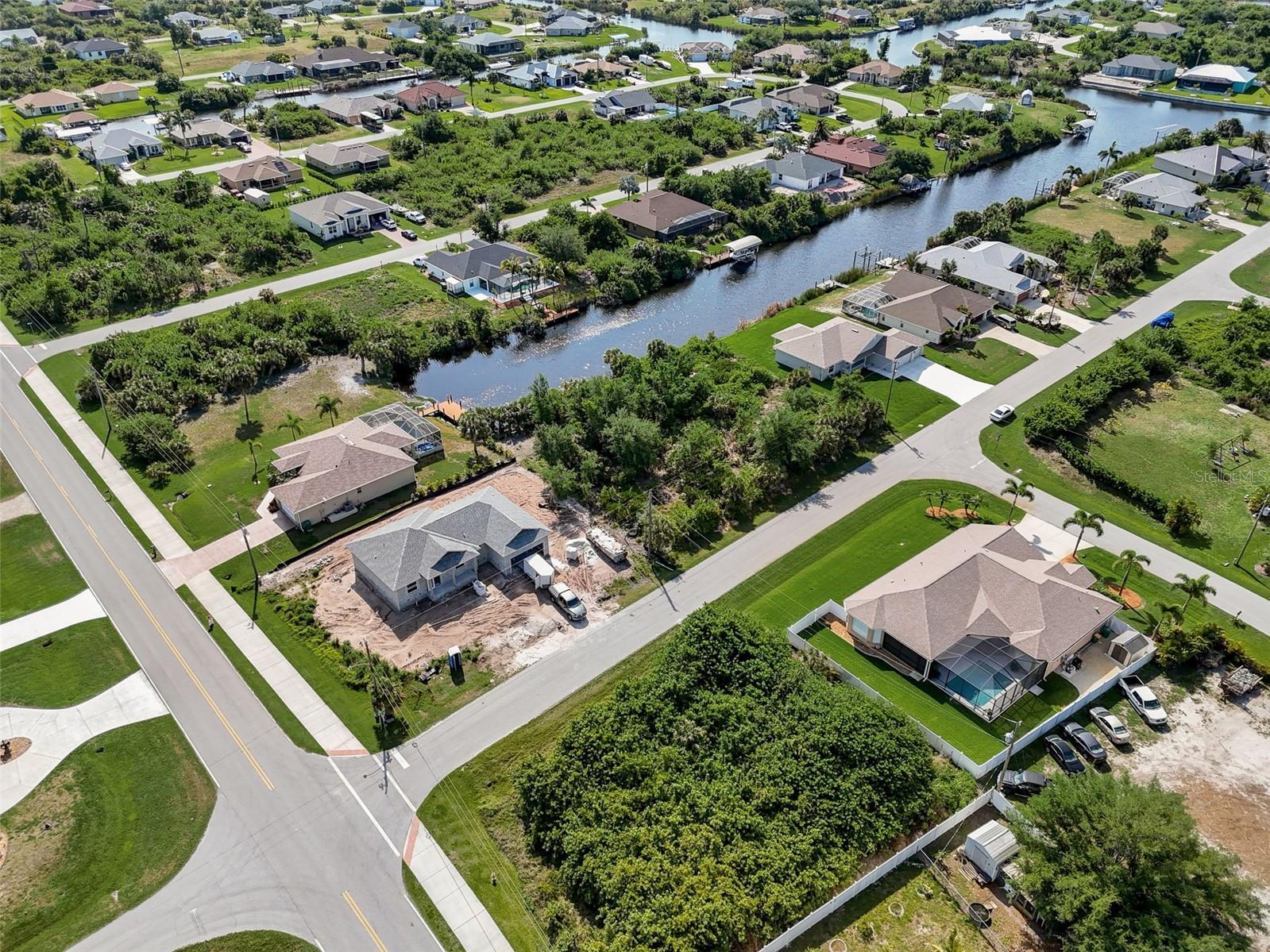 9492 SINGER CIR, PORT CHARLOTTE, FL, 33981