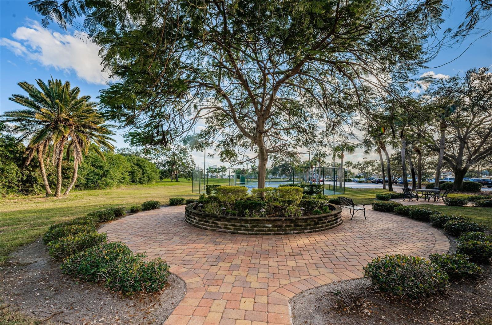 2775 KIPPS COLONY DR S #105, GULFPORT, FL, 33707