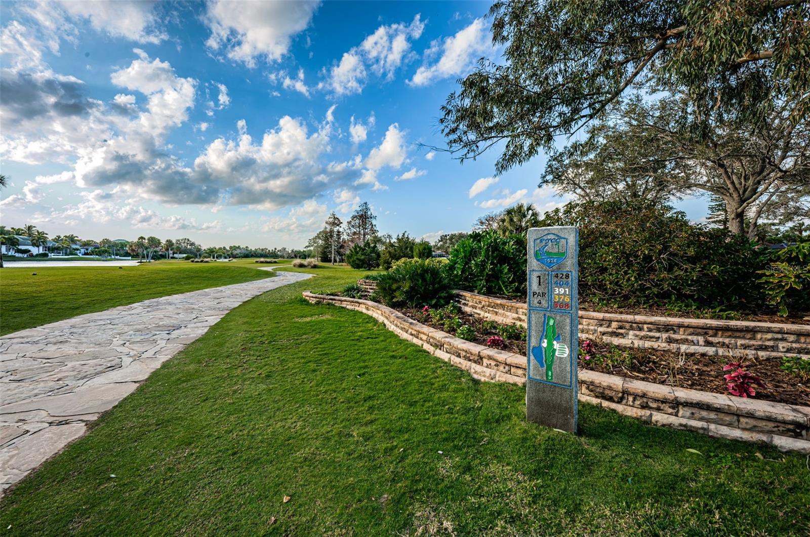 2775 KIPPS COLONY DR S #105, GULFPORT, FL, 33707