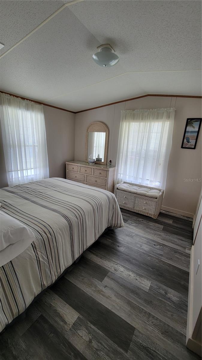 C7504570 Property Photo