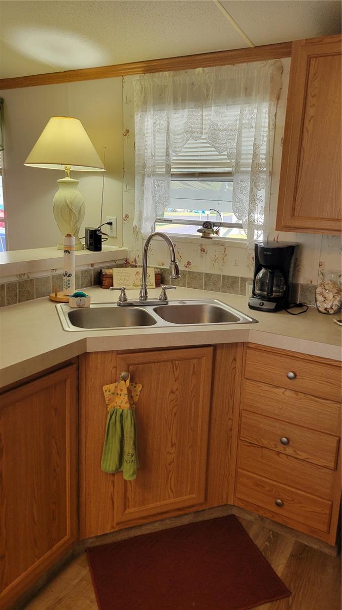 C7504570 Property Photo