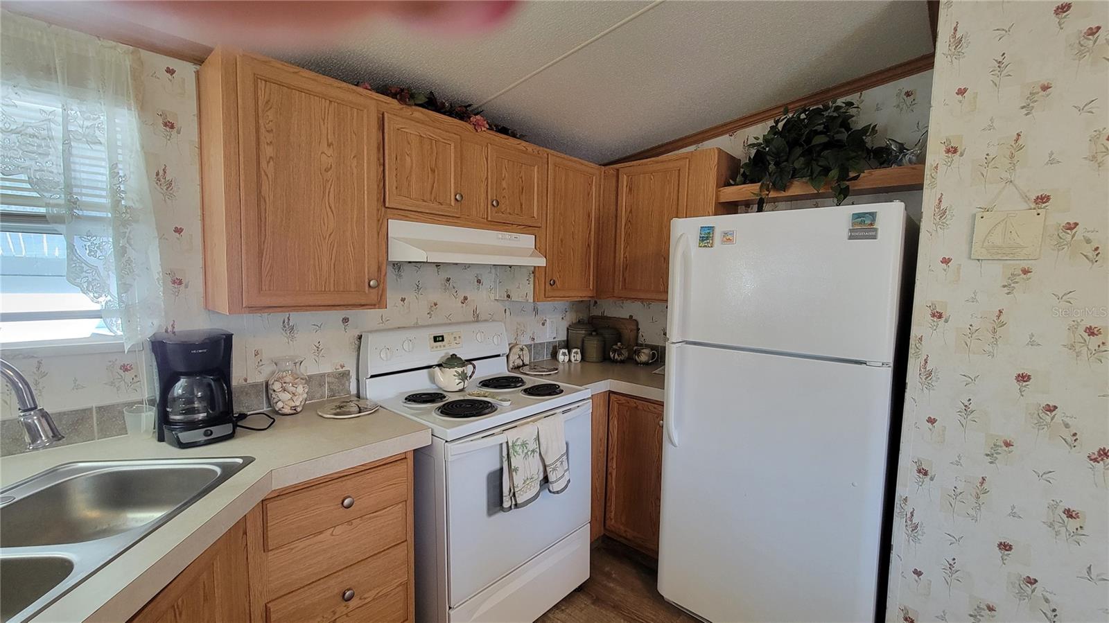 C7504570 Property Photo