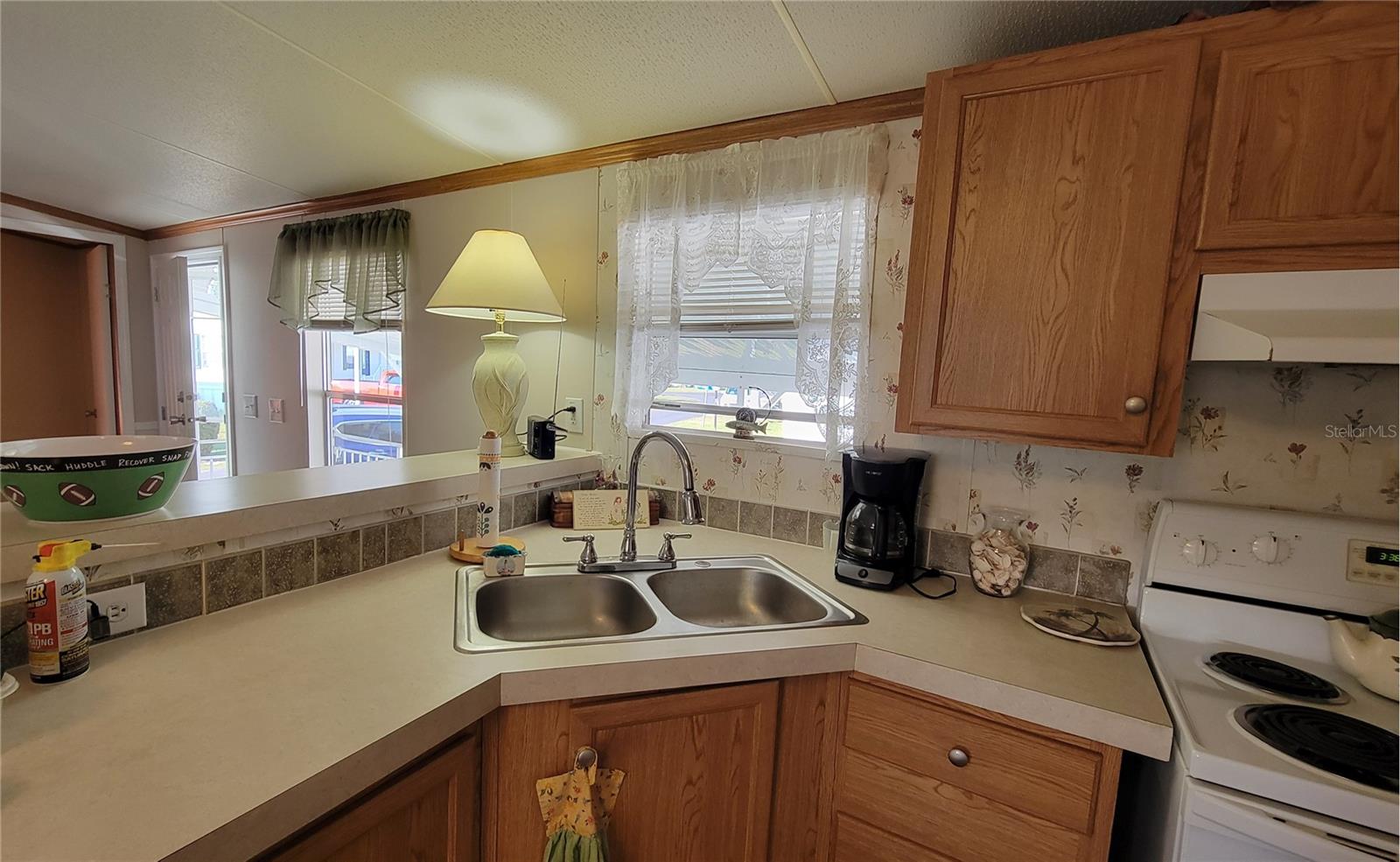 C7504570 Property Photo