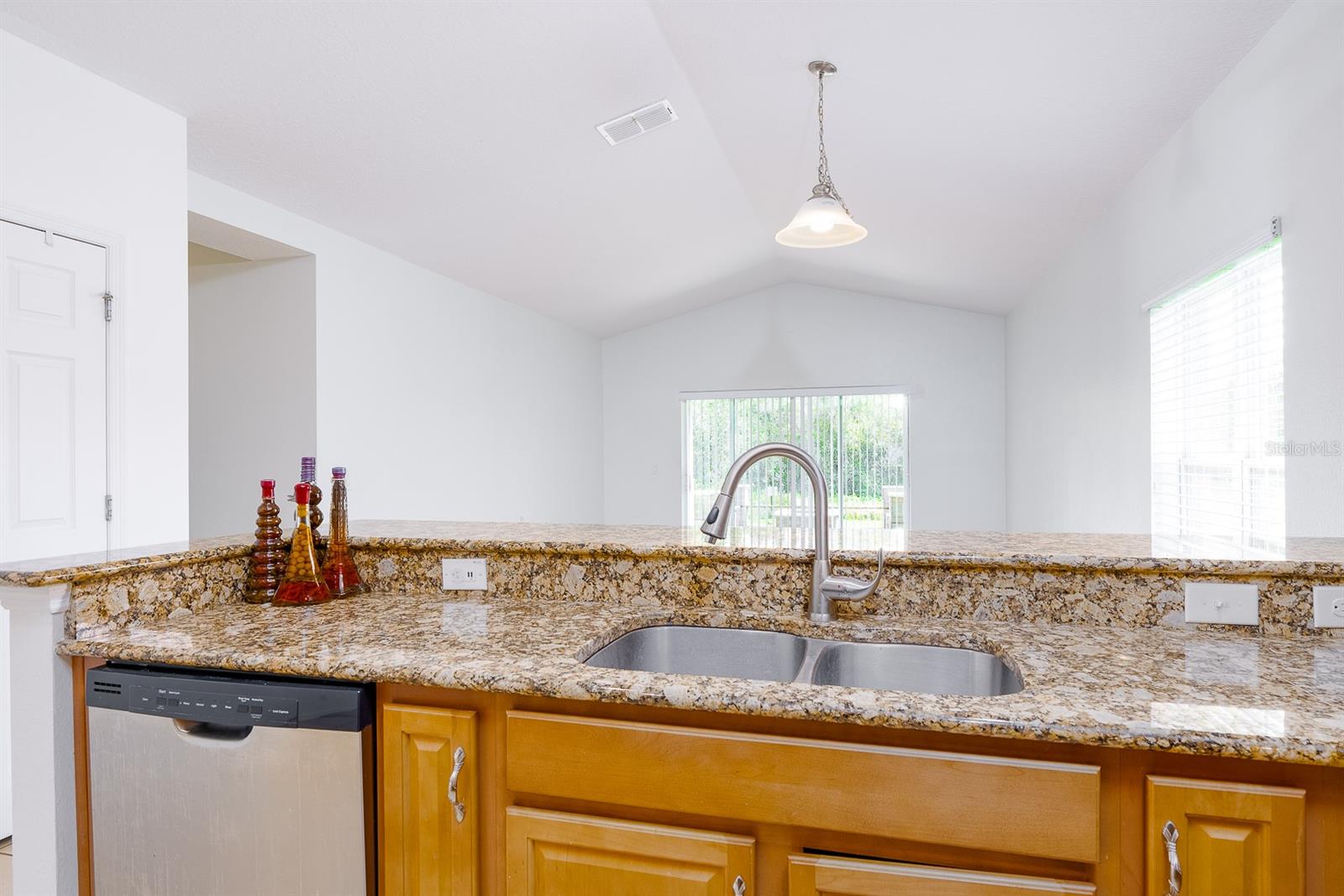 4866 ROCKVALE DR, KISSIMMEE, FL, 34758