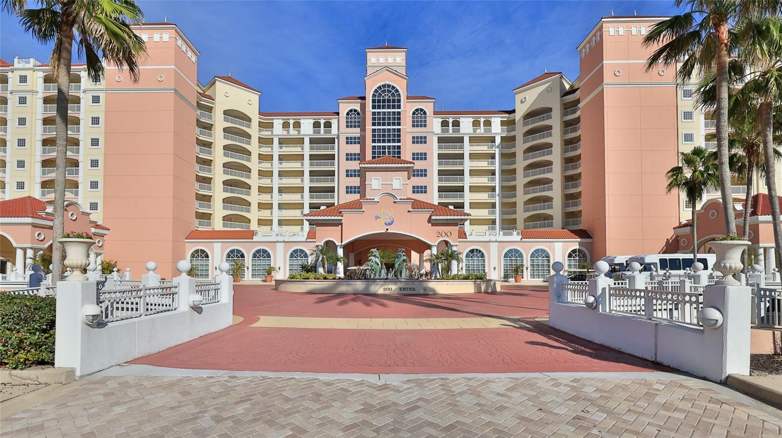 200 OCEAN CREST DR #423, PALM COAST, FL, 32137