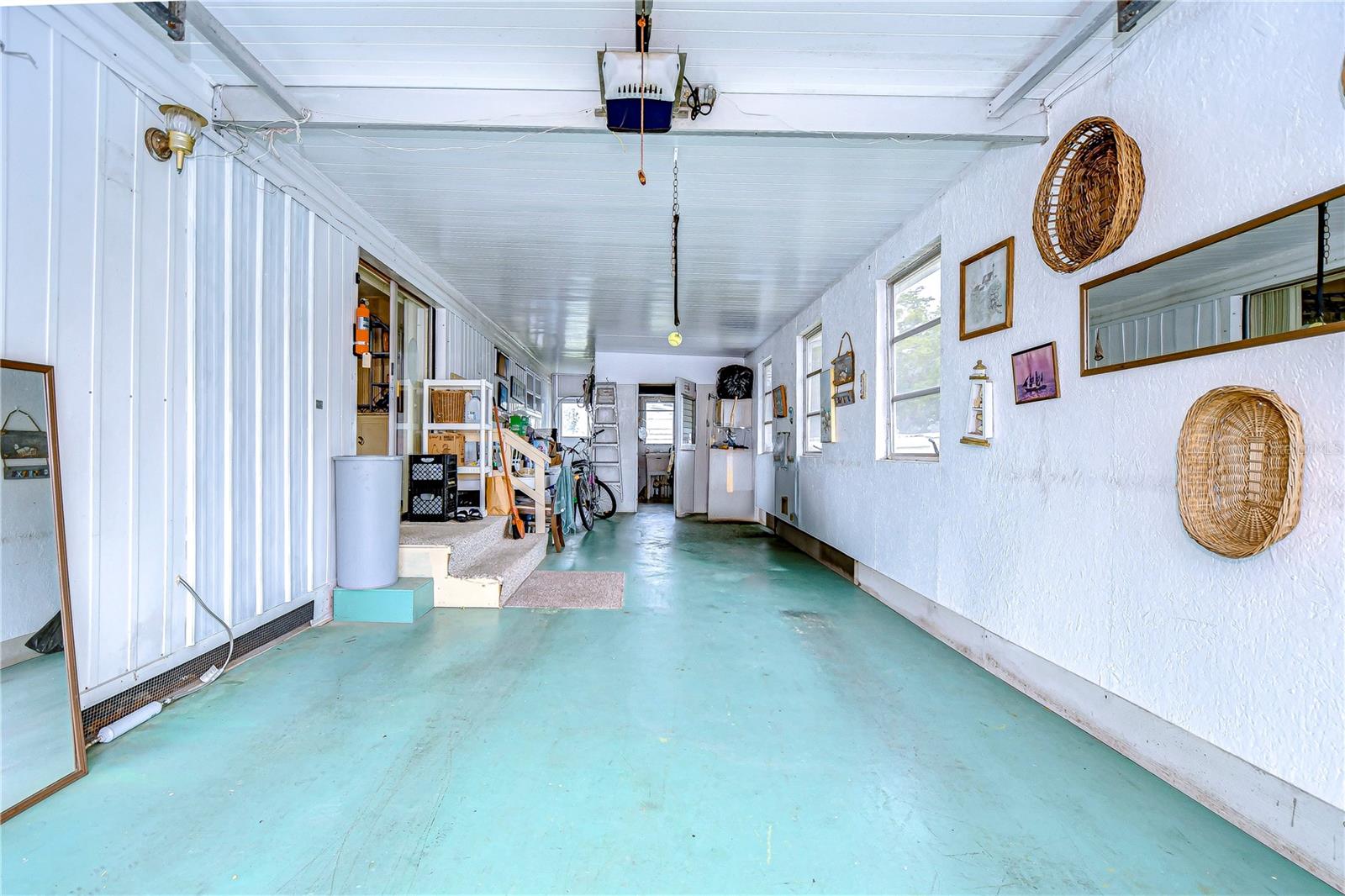 TB8346055 Property Photo