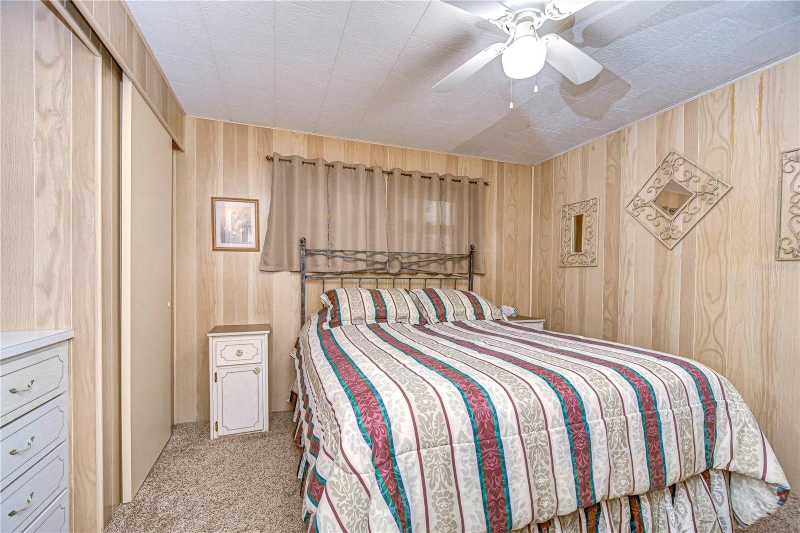 TB8346055 Property Photo