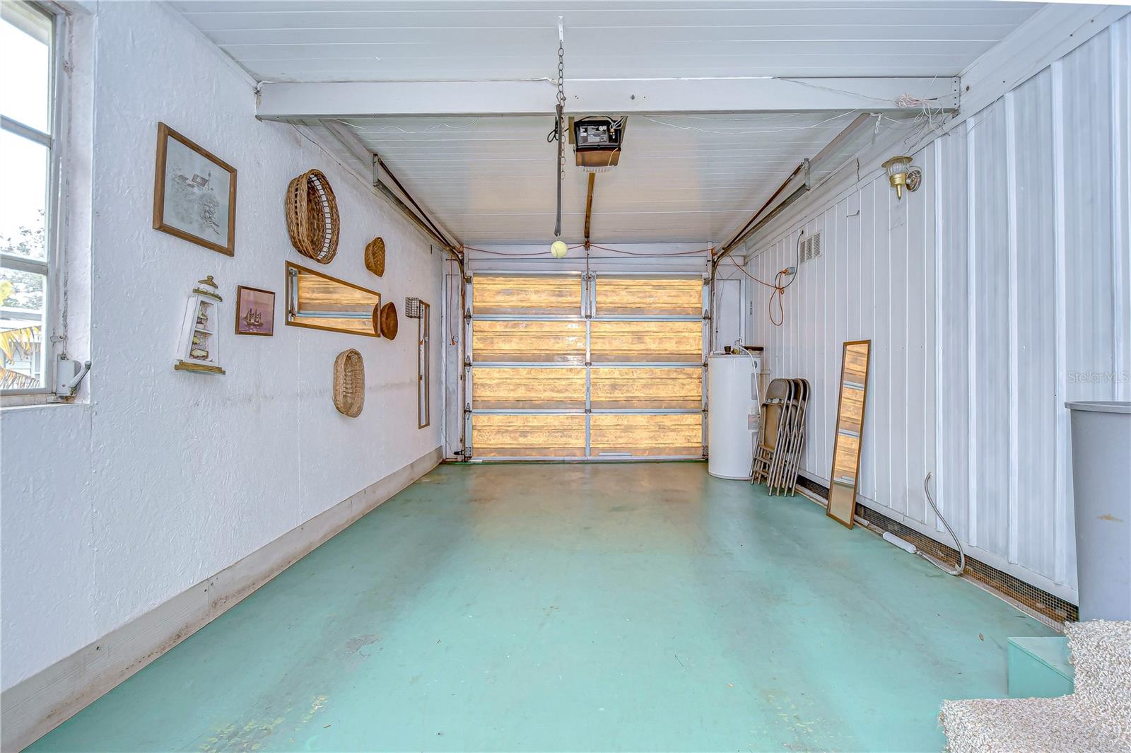 TB8346055 Property Photo