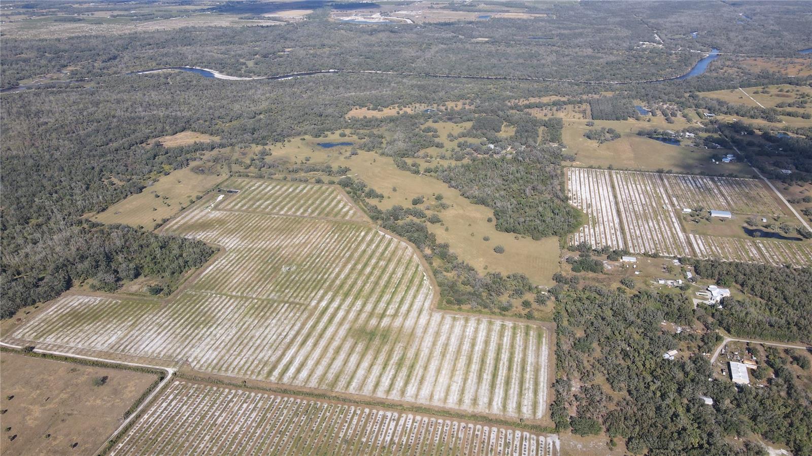 TB8346085 Property Photo