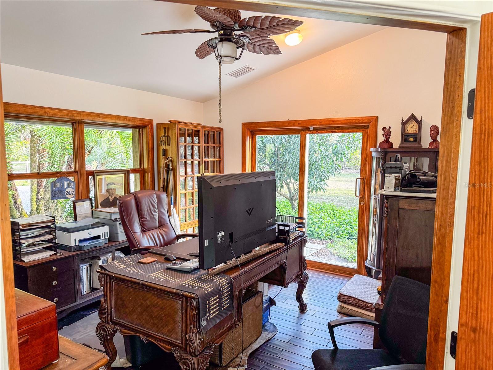 TB8346085 Property Photo