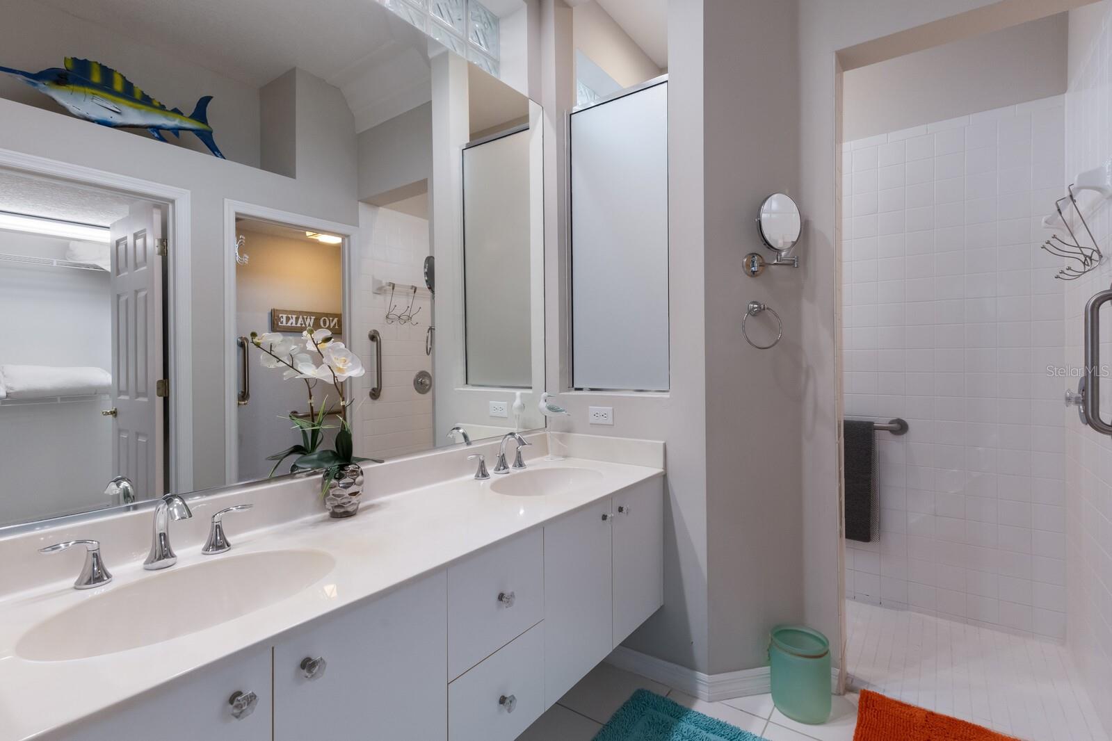 8706 52ND DR E, BRADENTON, FL, 34211