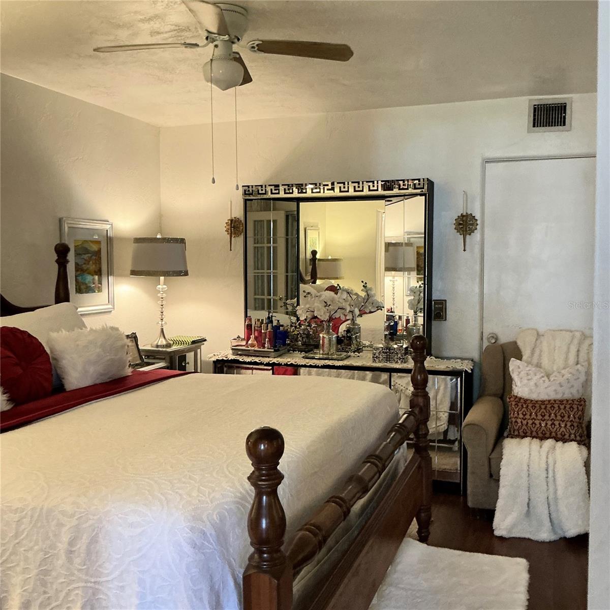 4300 58TH ST N #1909, KENNETH CITY, FL, 33709