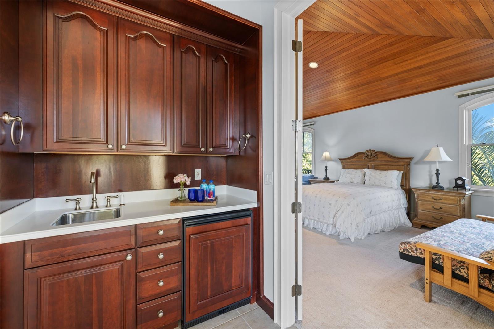 A4638952 Property Photo