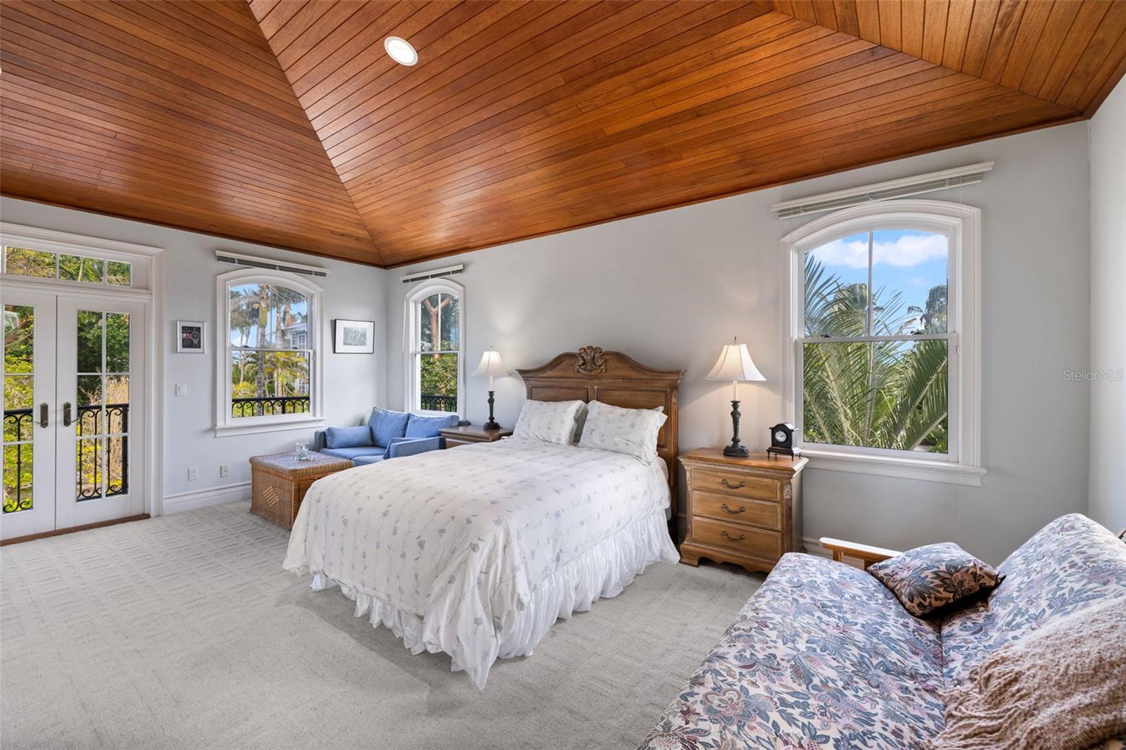 A4638952 Property Photo