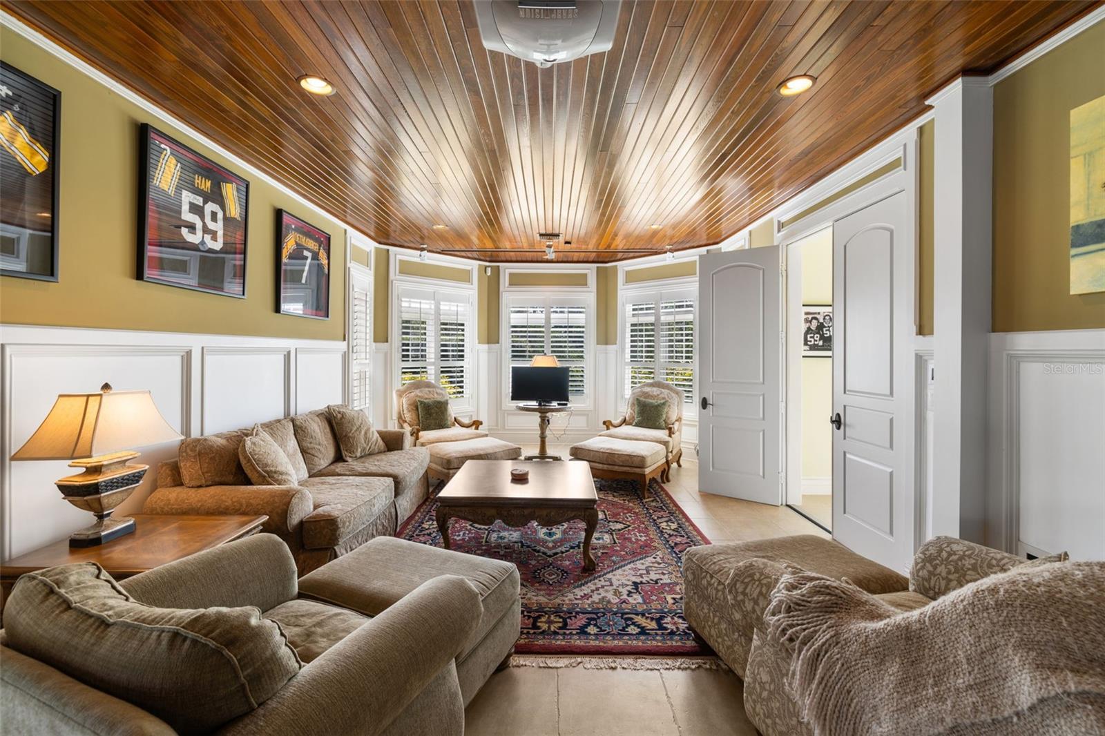 A4638952 Property Photo