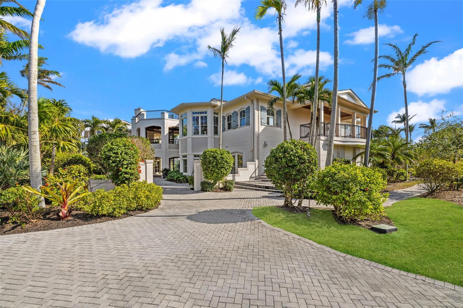 A4638952 Property Photo