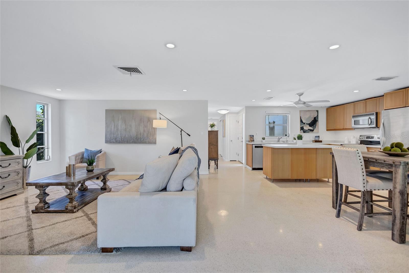 A4638966 Property Photo
