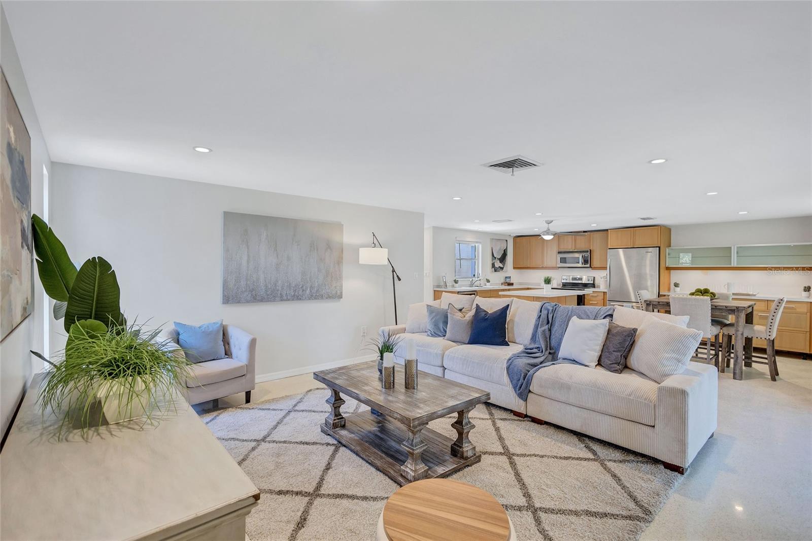 A4638966 Property Photo