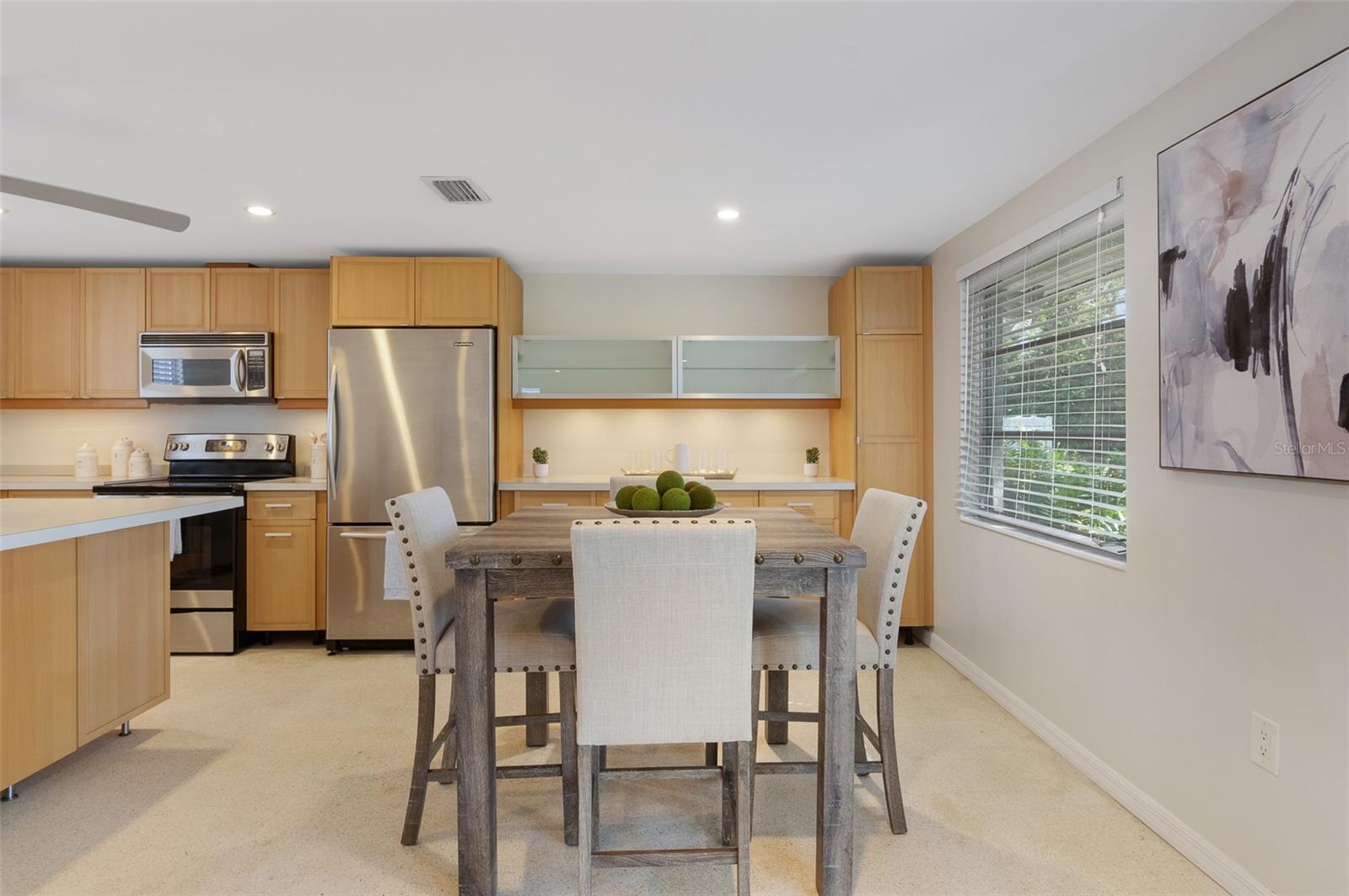 A4638966 Property Photo