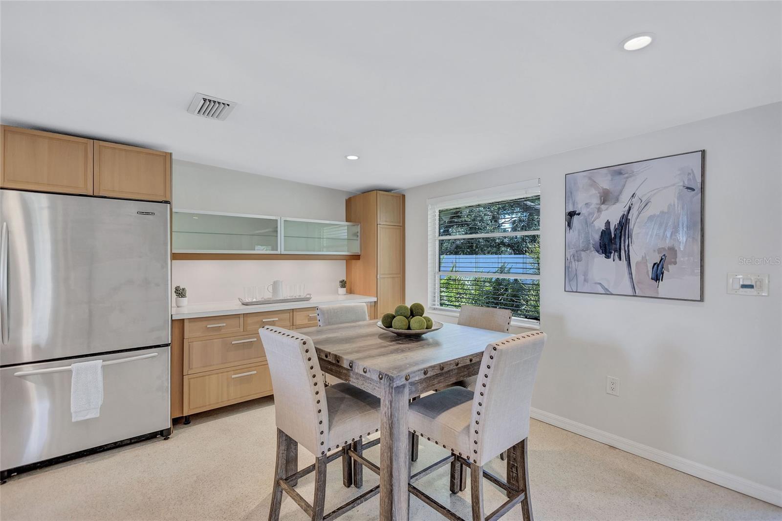 A4638966 Property Photo