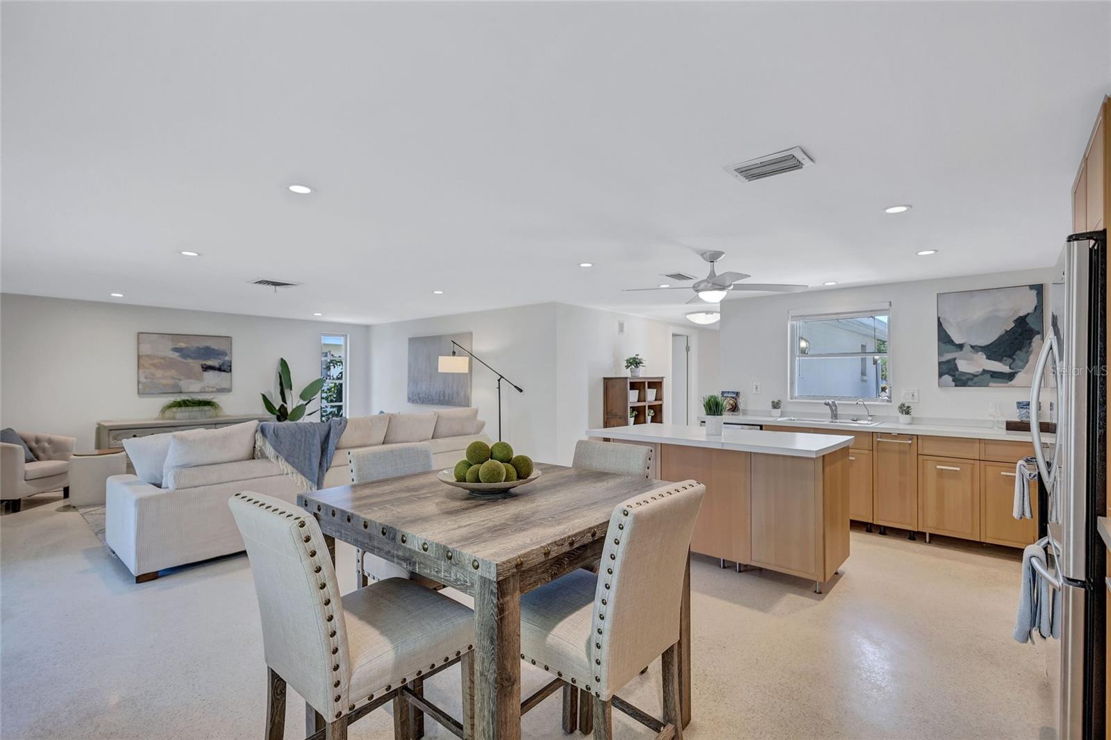 A4638966 Property Photo