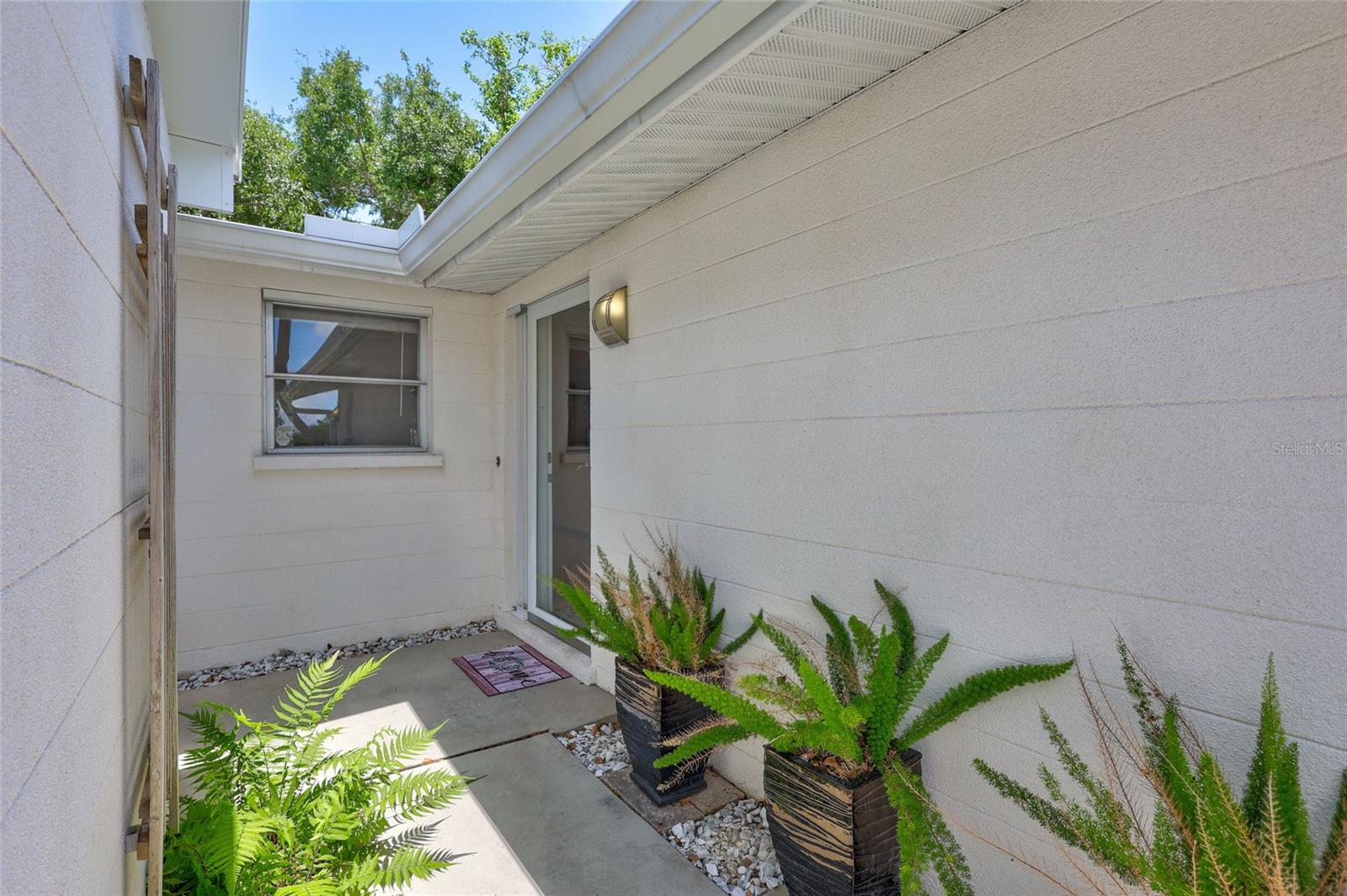 A4638966 Property Photo
