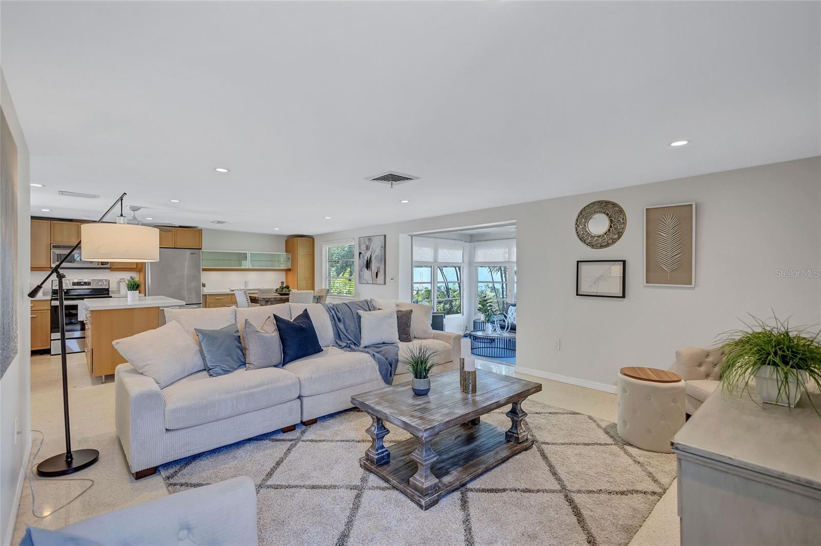A4638966 Property Photo