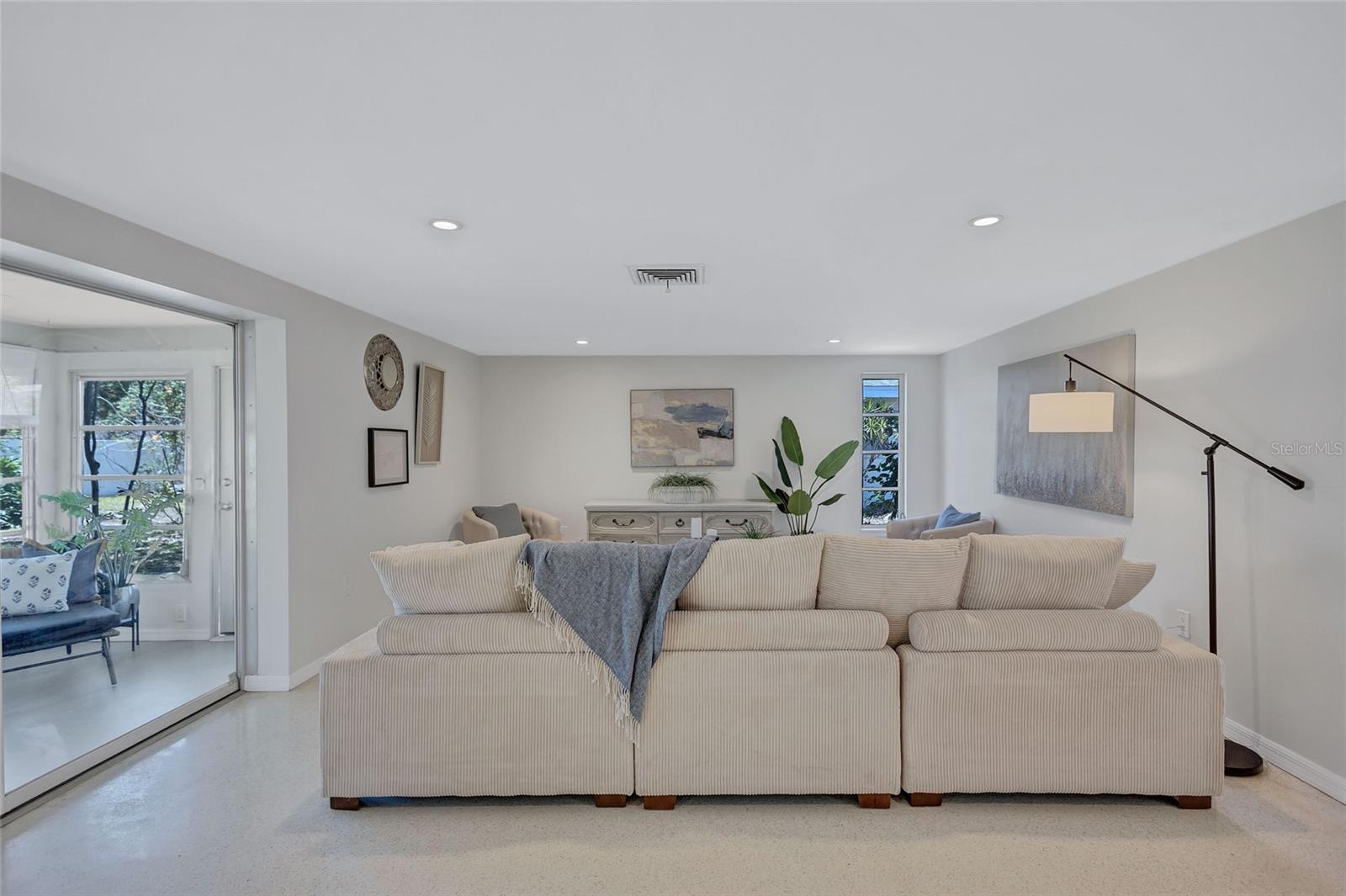 A4638966 Property Photo
