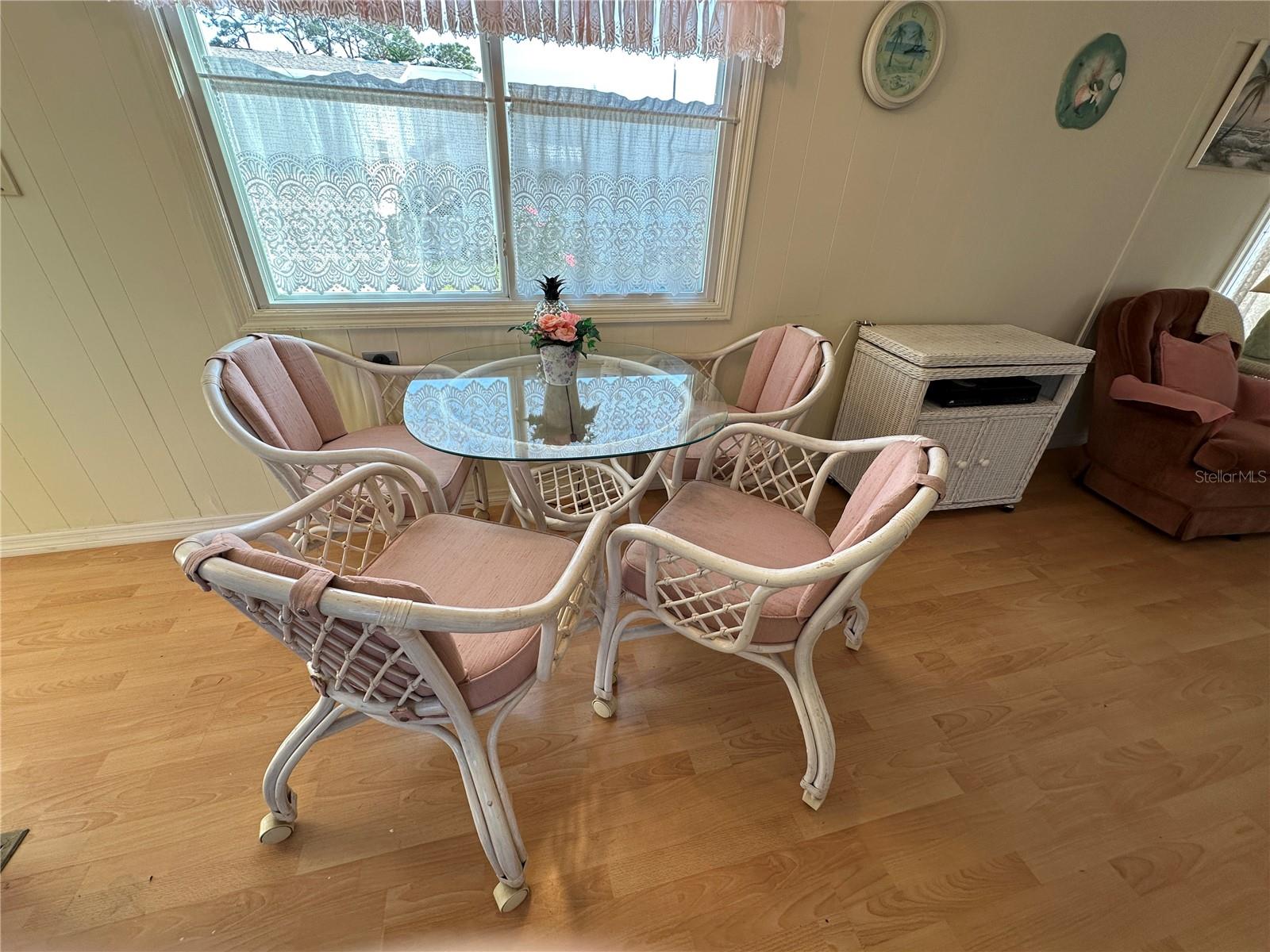 N6136972 Property Photo