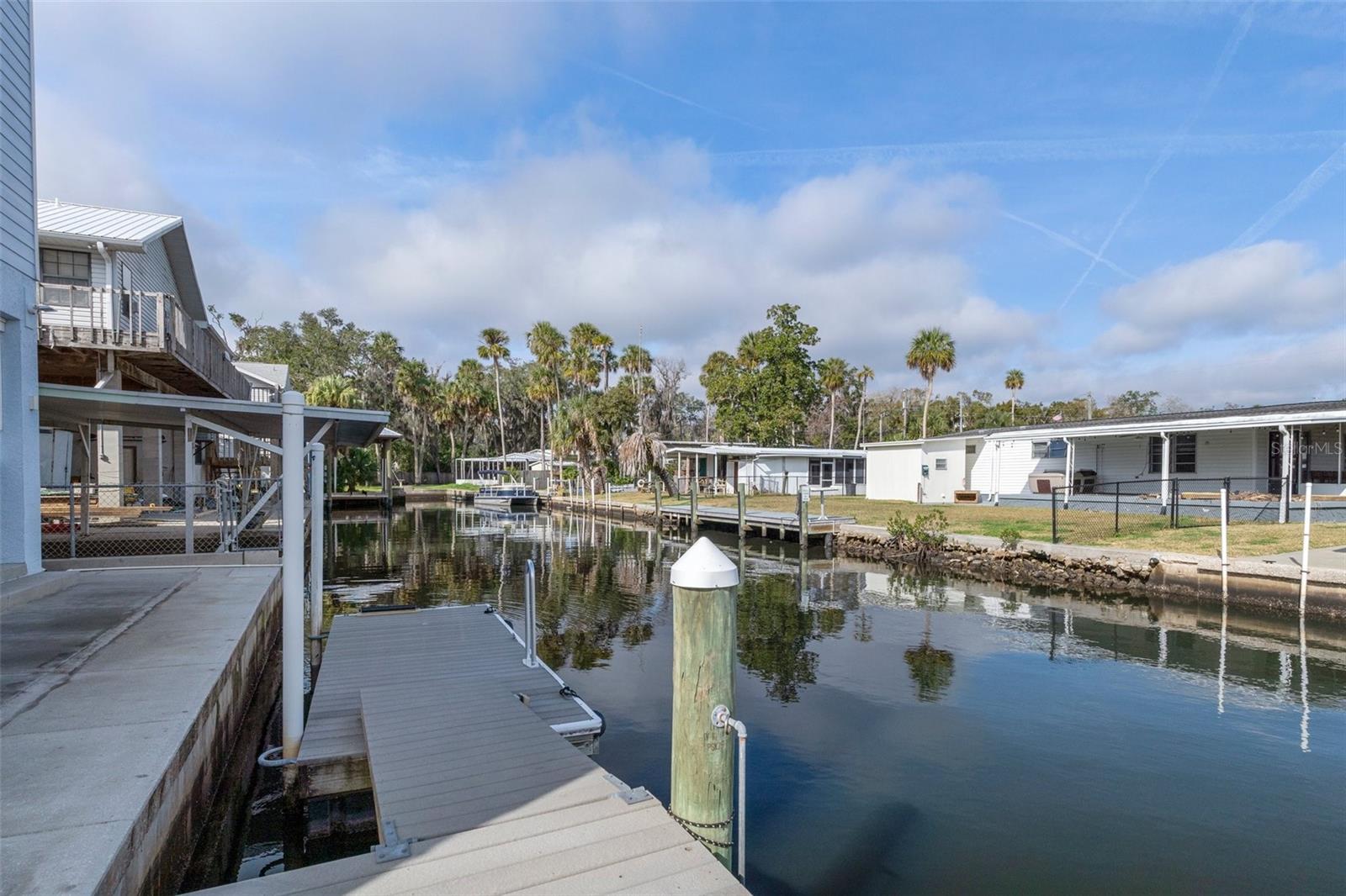 10305 W PORT CT, HOMOSASSA, FL, 34448
