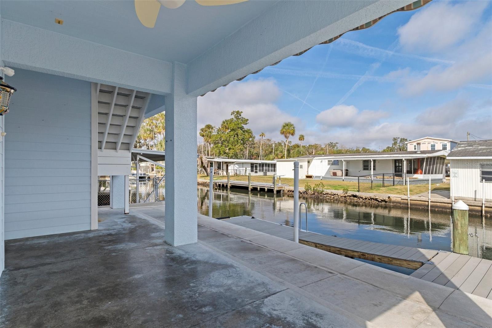 10305 W PORT CT, HOMOSASSA, FL, 34448