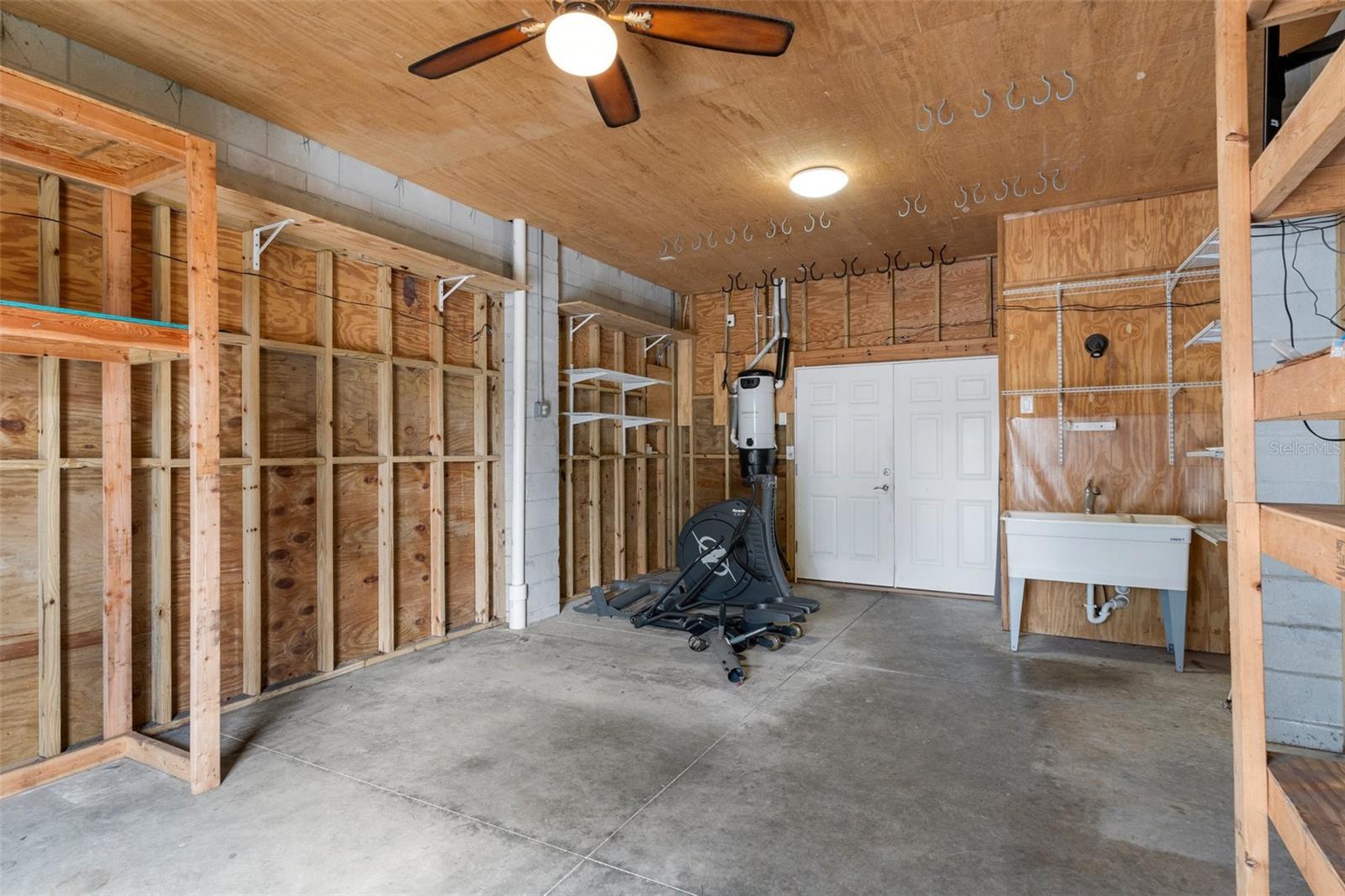 10305 W PORT CT, HOMOSASSA, FL, 34448