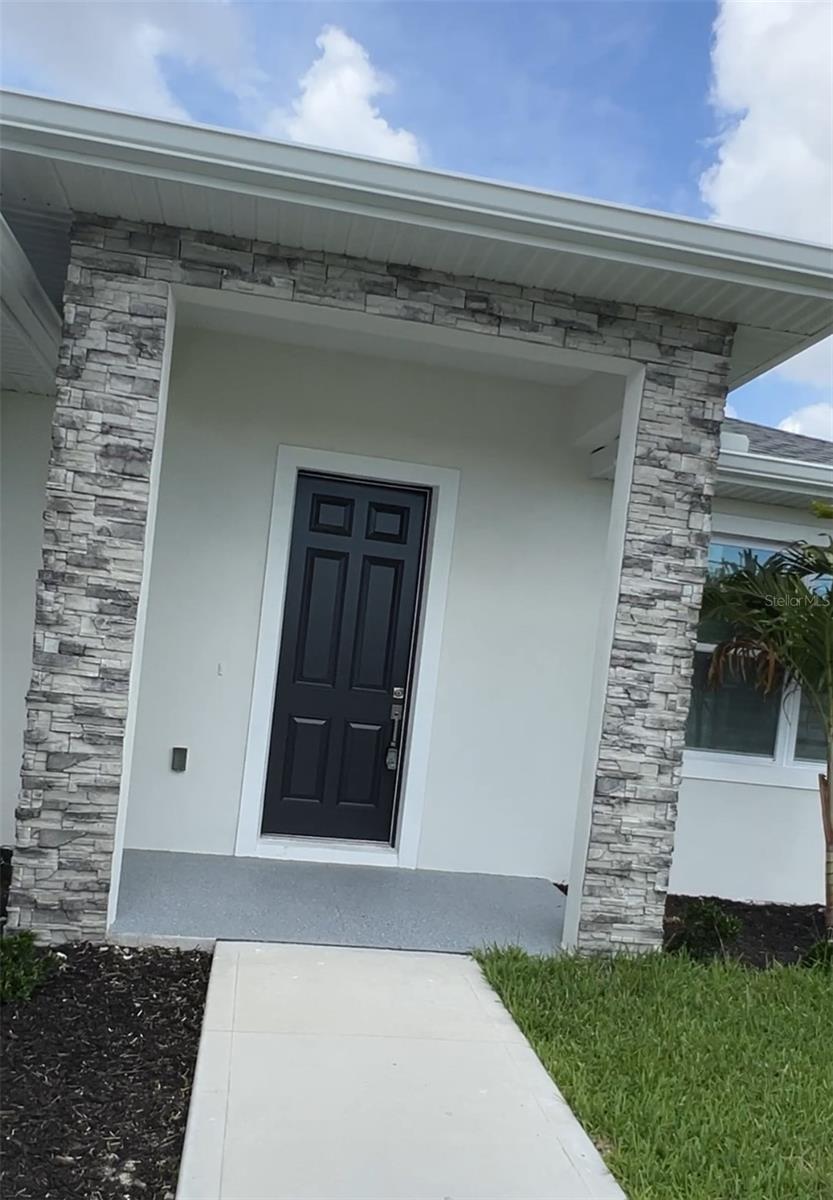 183 WRIGHT DRIVE, ROTONDA WEST, FL, 33947