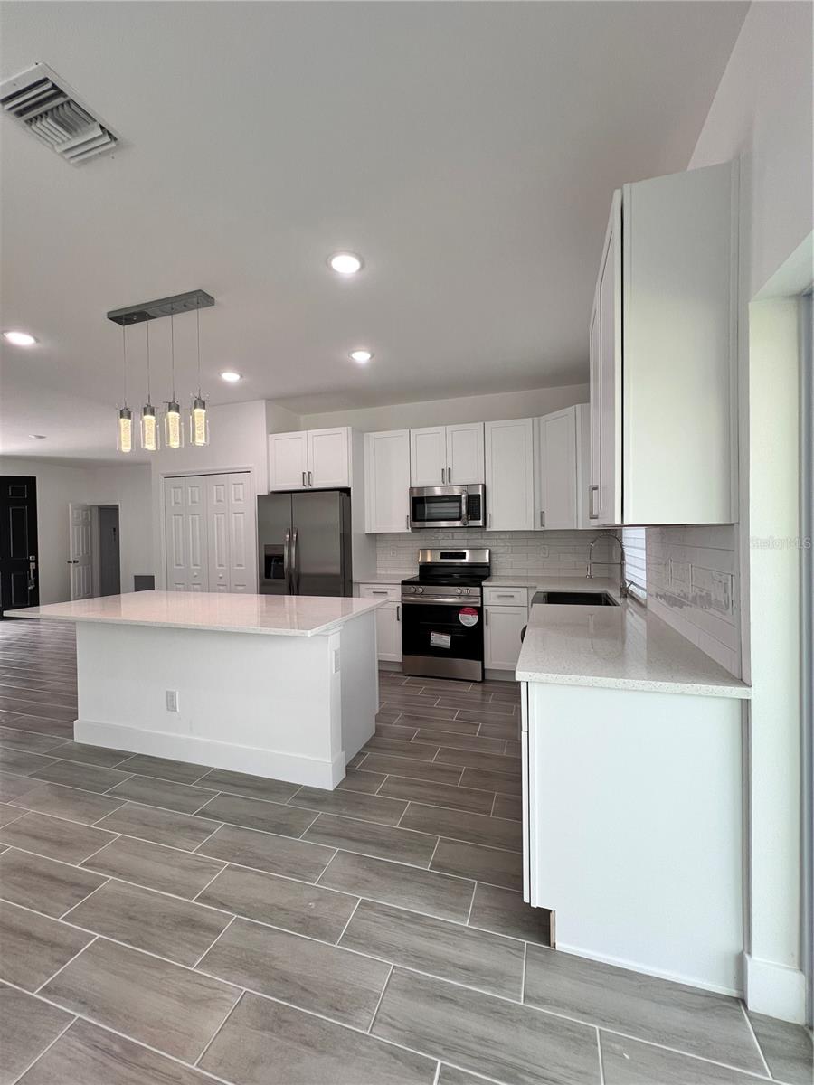 183 WRIGHT DRIVE, ROTONDA WEST, FL, 33947