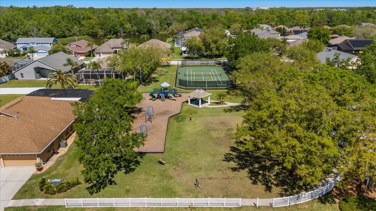 1327 YARDLEY DR, WESLEY CHAPEL, FL, 33544