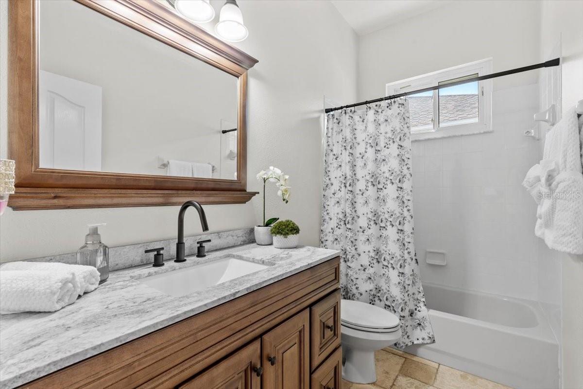 1327 YARDLEY DR, WESLEY CHAPEL, FL, 33544