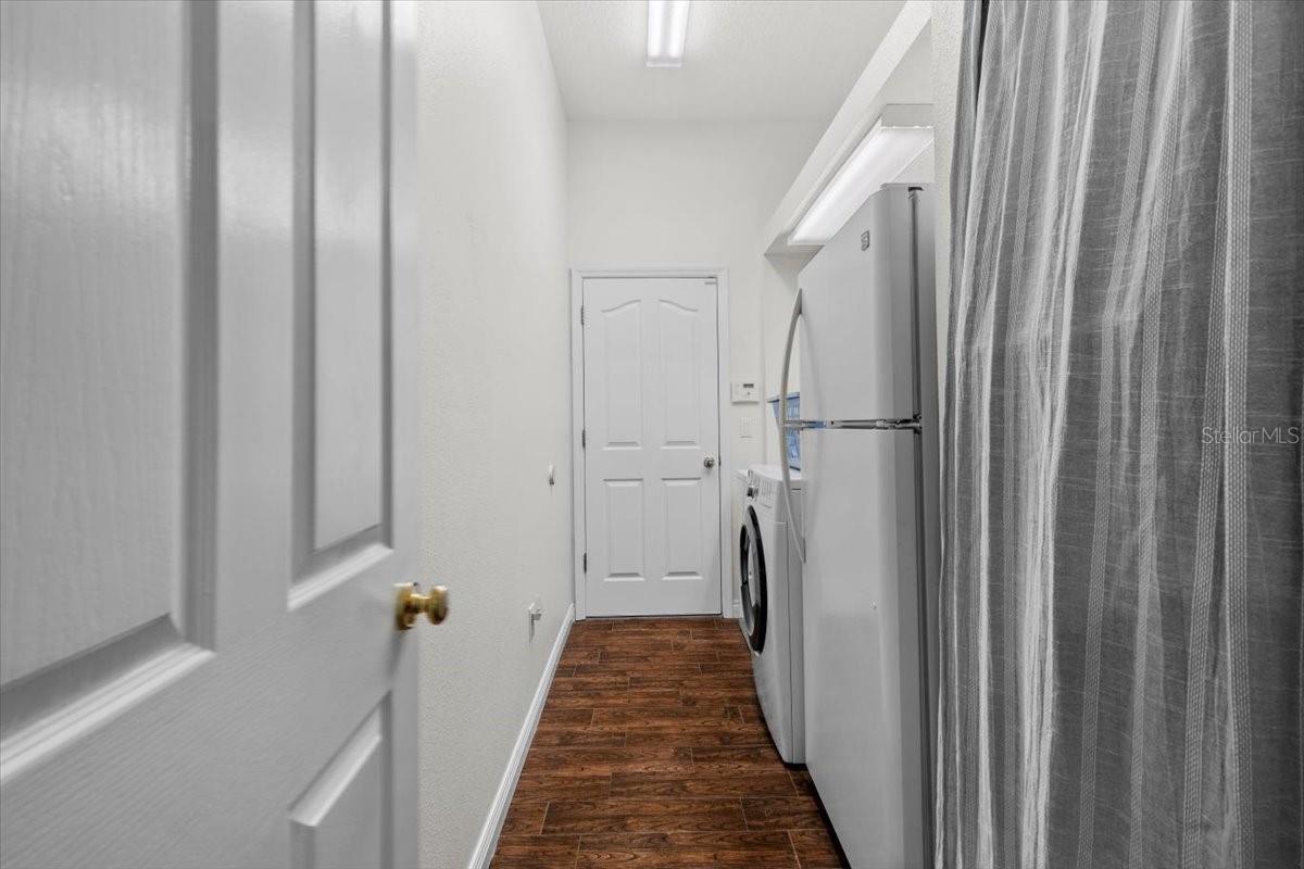 1327 YARDLEY DR, WESLEY CHAPEL, FL, 33544