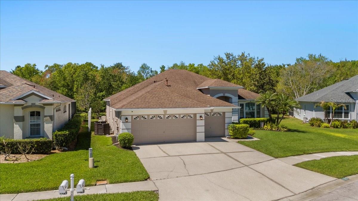 1327 YARDLEY DR, WESLEY CHAPEL, FL, 33544