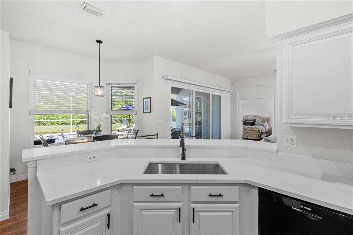 1327 YARDLEY DR, WESLEY CHAPEL, FL, 33544