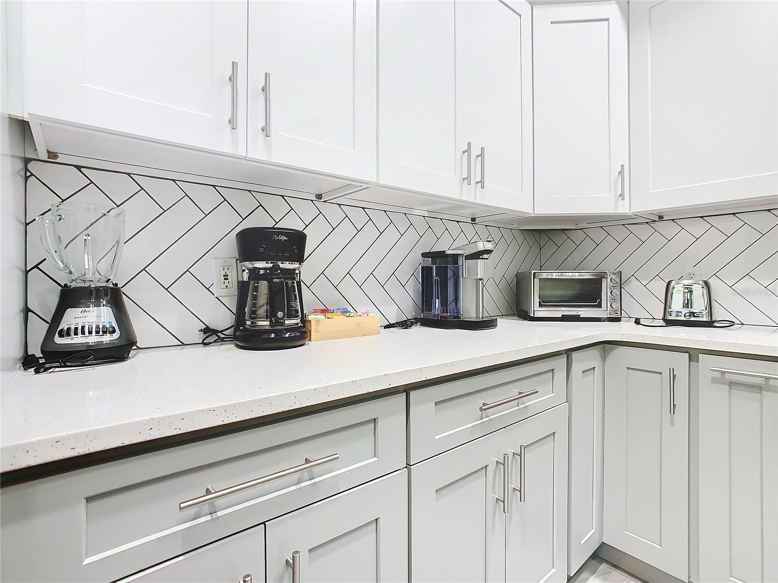 8130 YELLOW CRANE DR, KISSIMMEE, FL, 34747