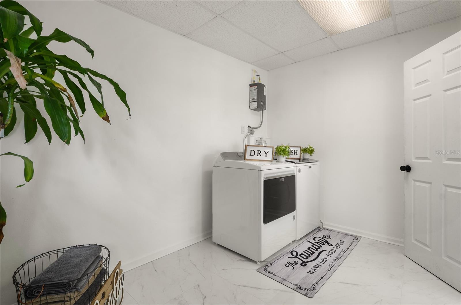 608 S OXALIS AVE, ORLANDO, FL, 32807
